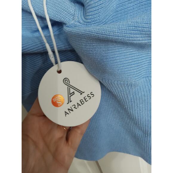 $Anrabees women's blue Twisted knit top crop top ribbed NWT - Picture 2 of 4